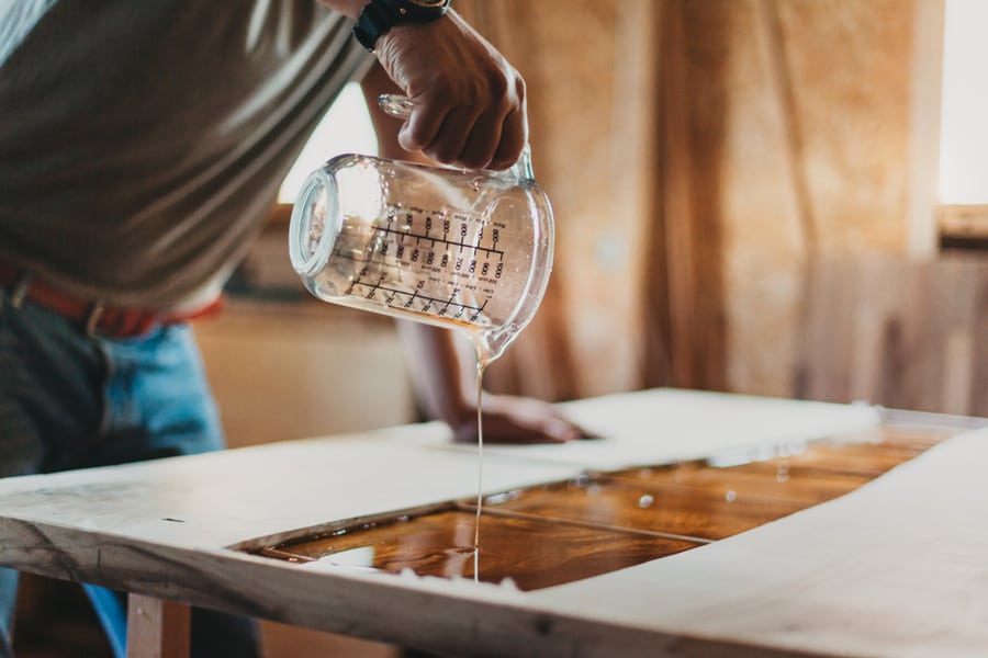 Applying Epoxy Coat On Wood