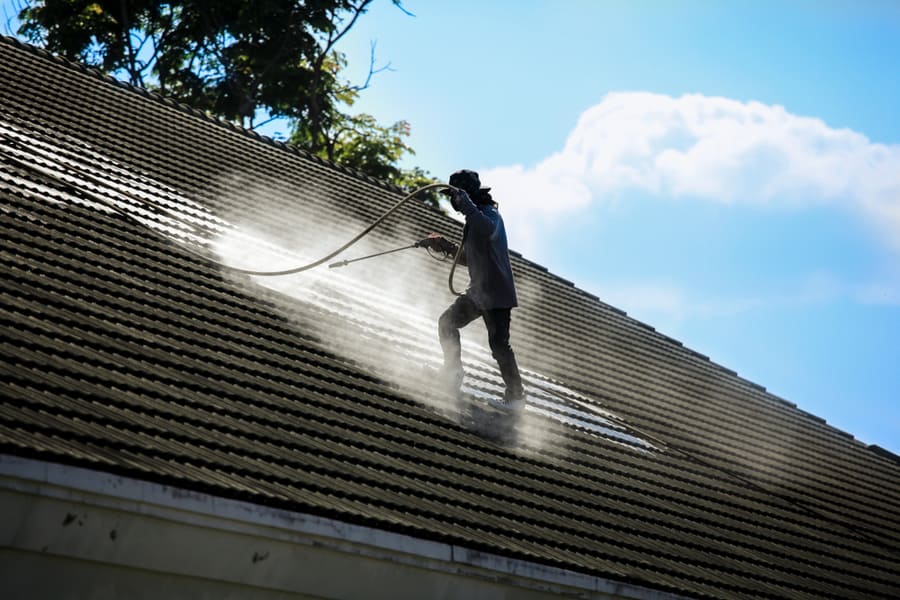 Clean The Roof With High Pressure Water.