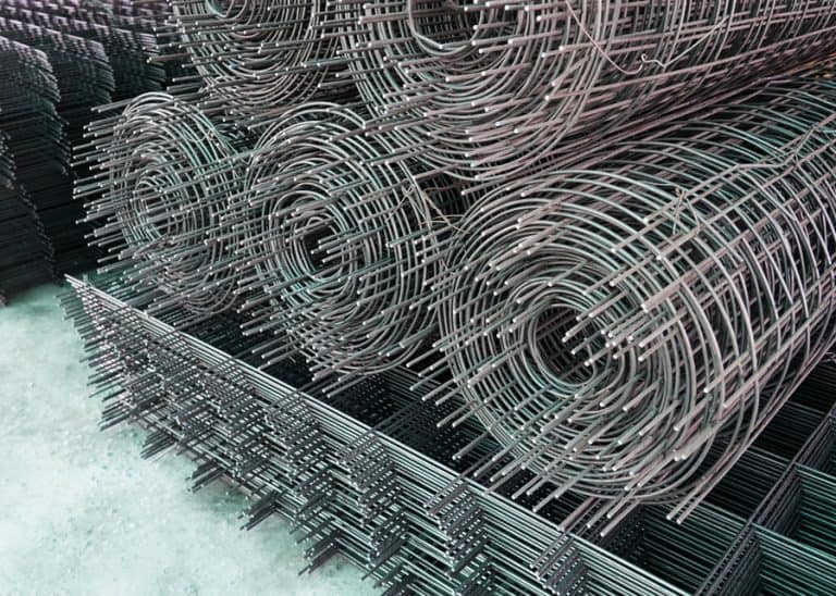 Rebar vs. Wire Mesh in Your Concrete Patio or Driveway HandyHabits