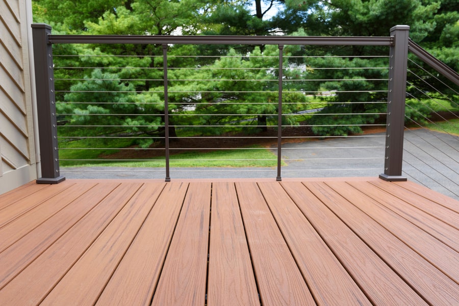 New Deck With Metal Wire Railing