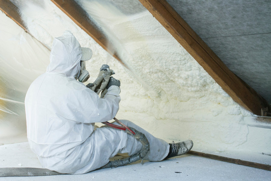 Spraying Foam Insulation