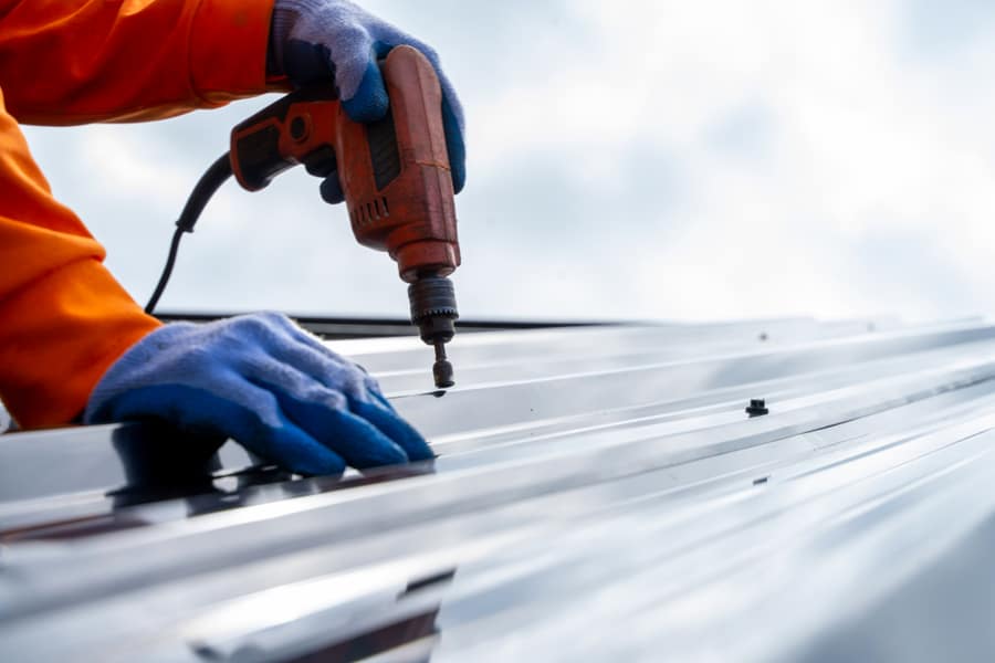 Step-By-Step Guide To Determine How Many Screws You Need For Metal Roofing
